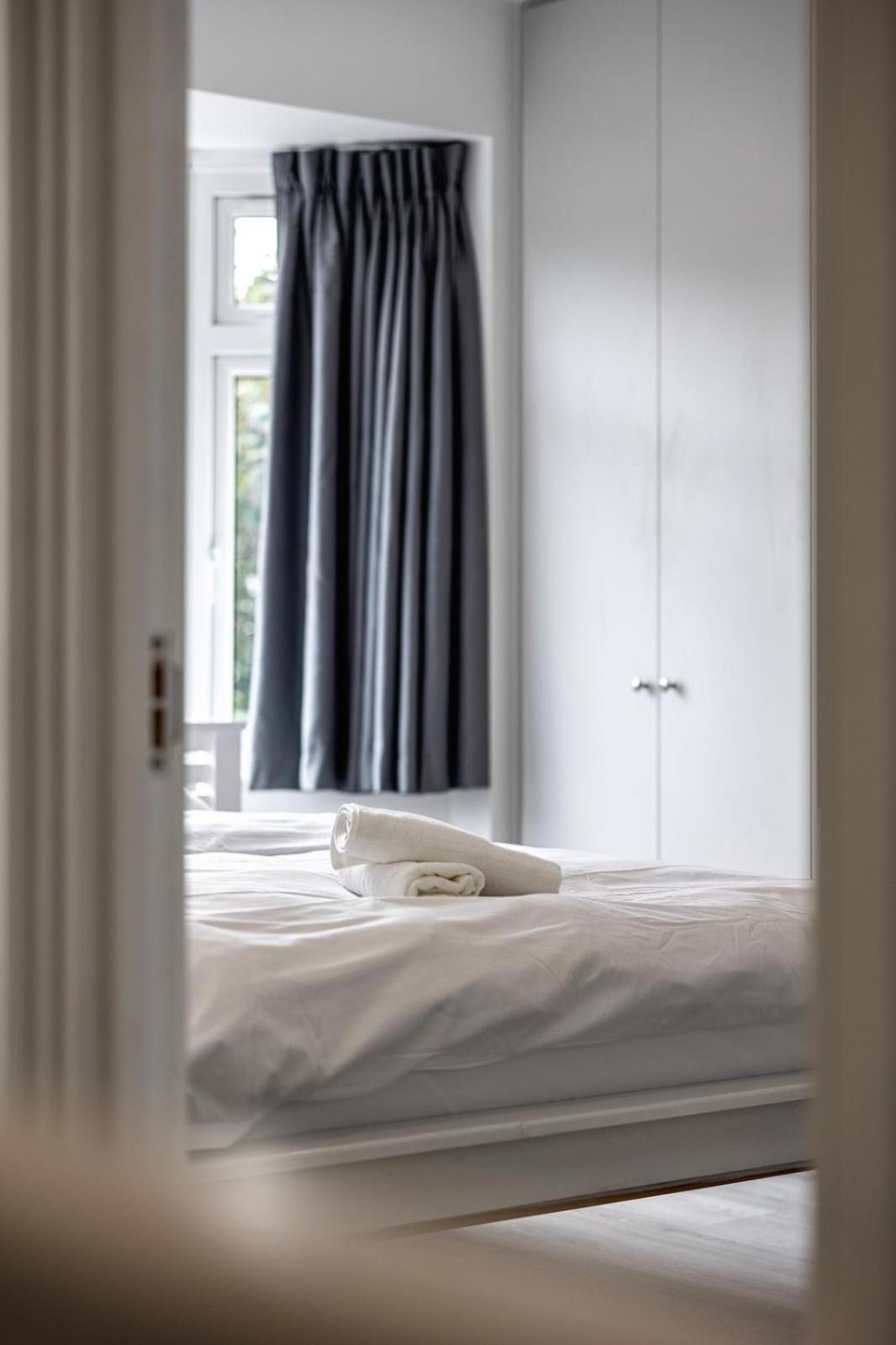 Modern Home With Driveway Parking For 2 Vehicles, Near Tottenham Hotspur Stadium, White Hart Lane Train Station 런던 외부 사진